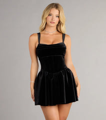 Laurel Velvet Skater Short Dress With Pockets
